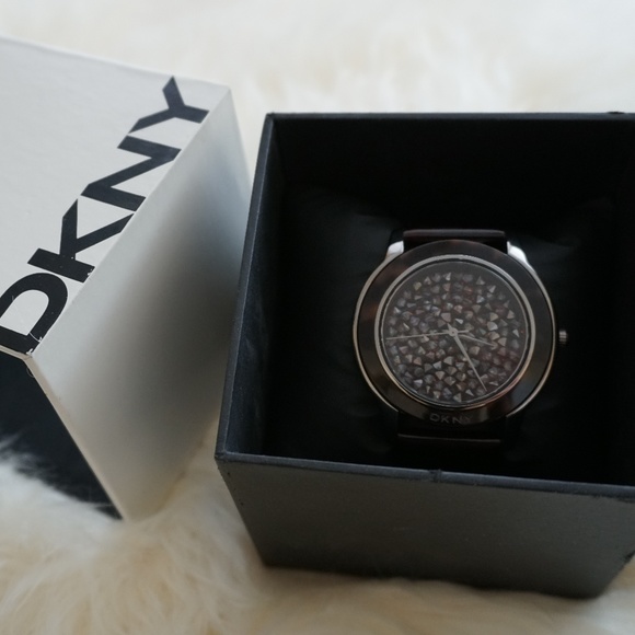 New&Authentic DKNY Tortoise Women's Watch - Picture 3 of 3